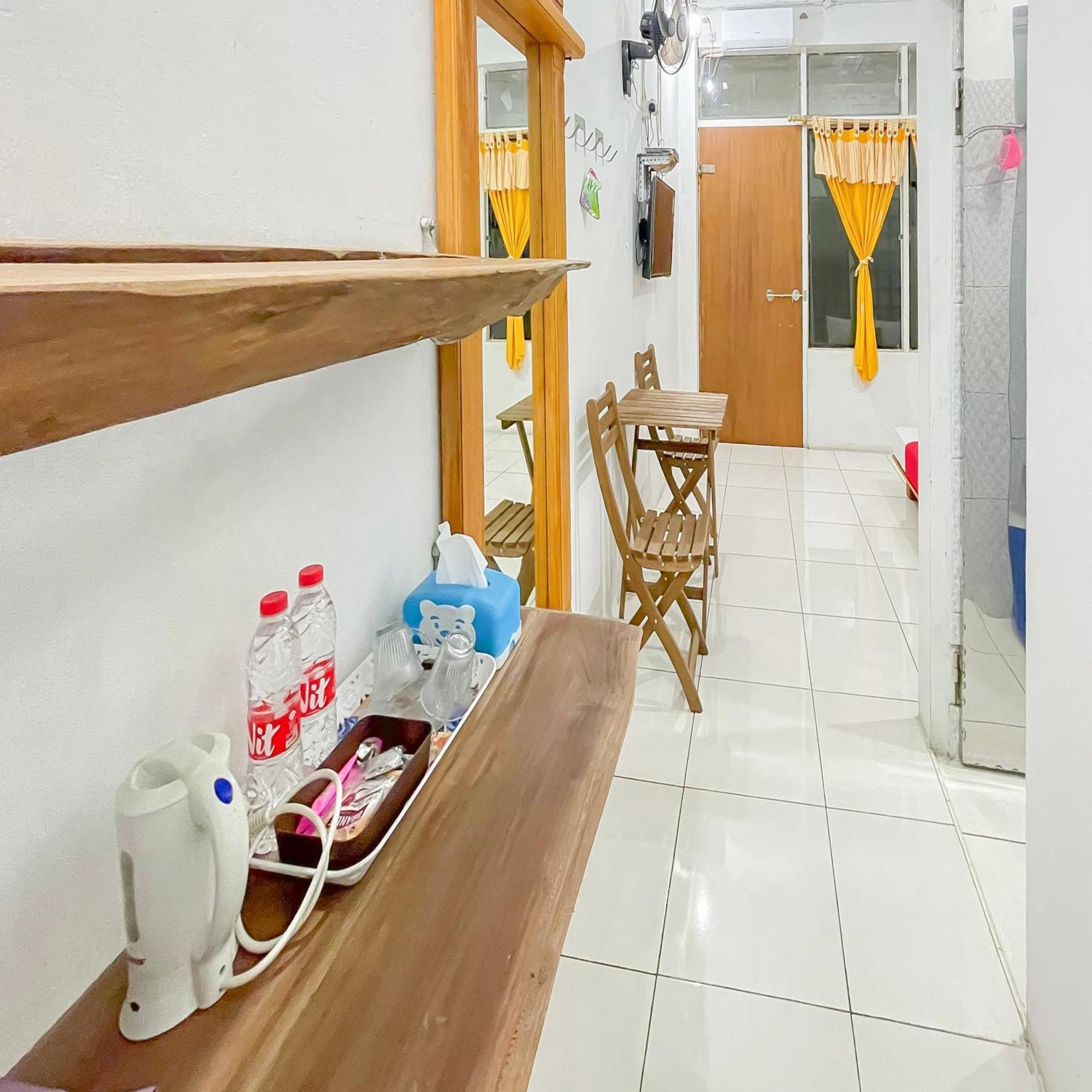 Reddoorz Syariah At Jalan Ra Kosasih Sukabumi Hotel Exterior foto